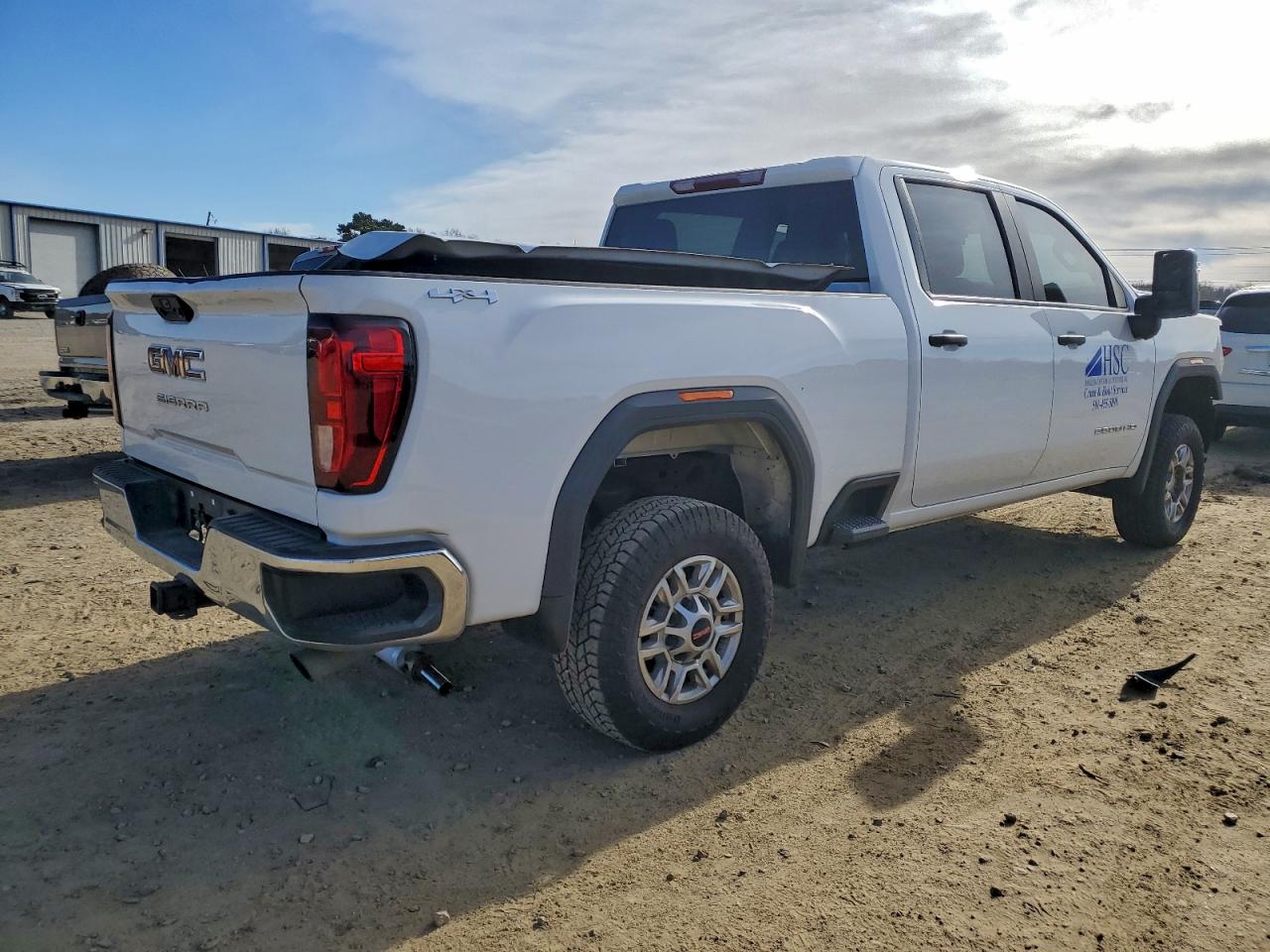 GMC Sierra K2500 Heavy Duty Image 13
