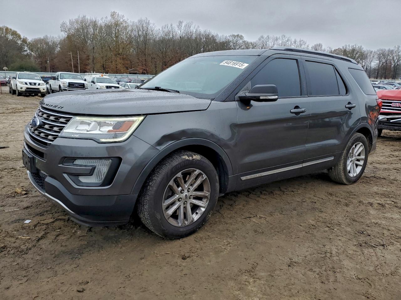 Ford Explorer Xlt Image 1