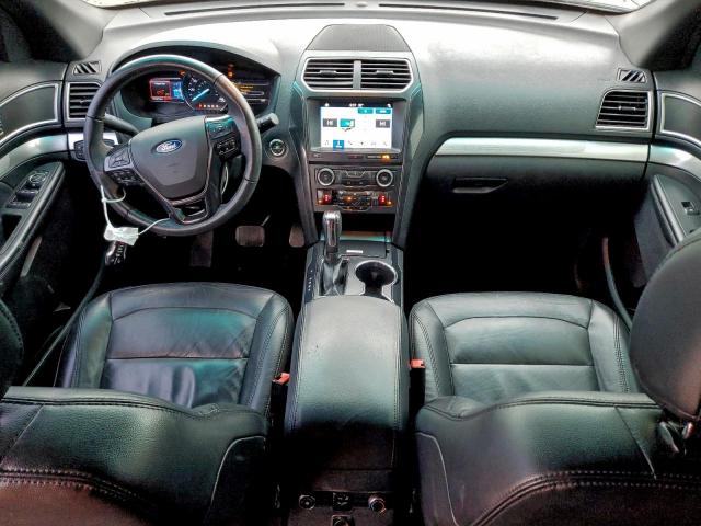 Ford Explorer Xlt Image 4