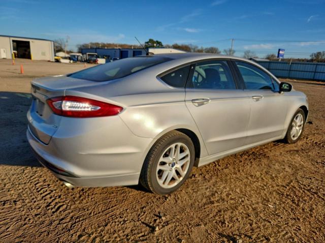 Ford Fusion Se Image 9