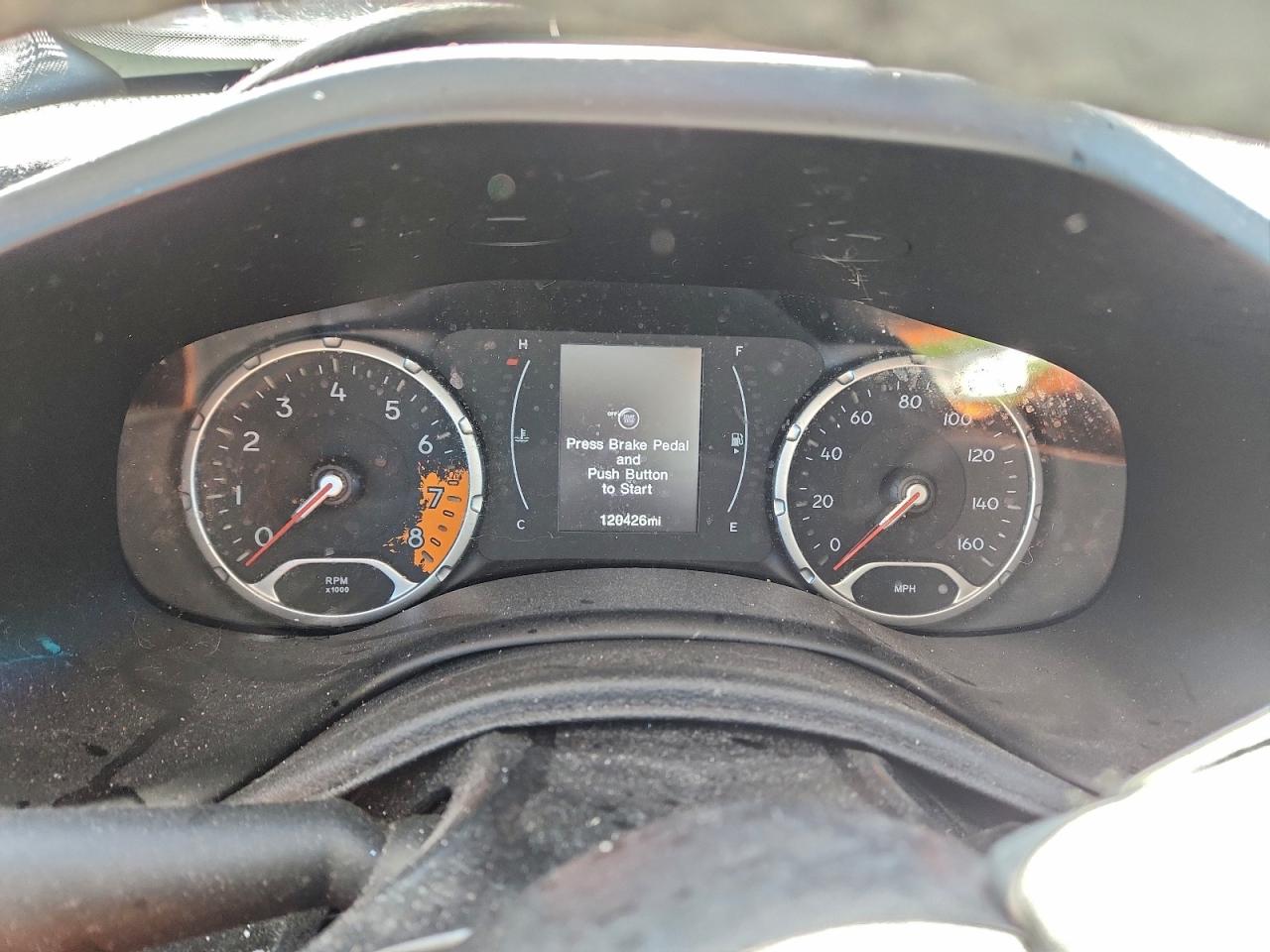 Jeep Renegade Latitude Image 7