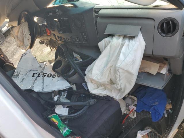 Ford Econoline E250 Van E250 Van Image 3