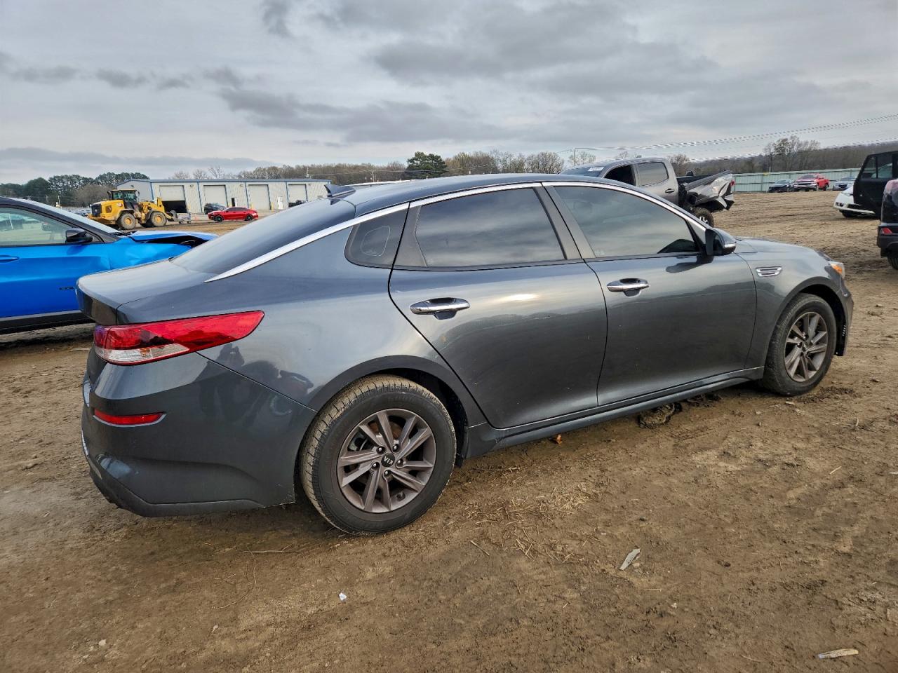 Kia Optima Lx Image 2