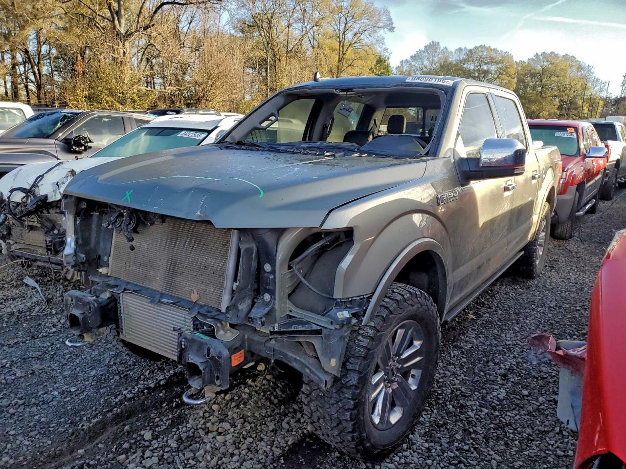 Ford F-150 Supercrew Image 1