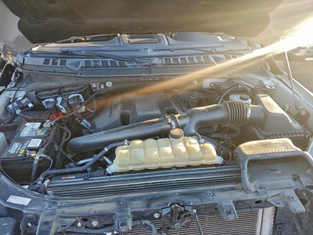 Ford F-150 Supercrew Image 12