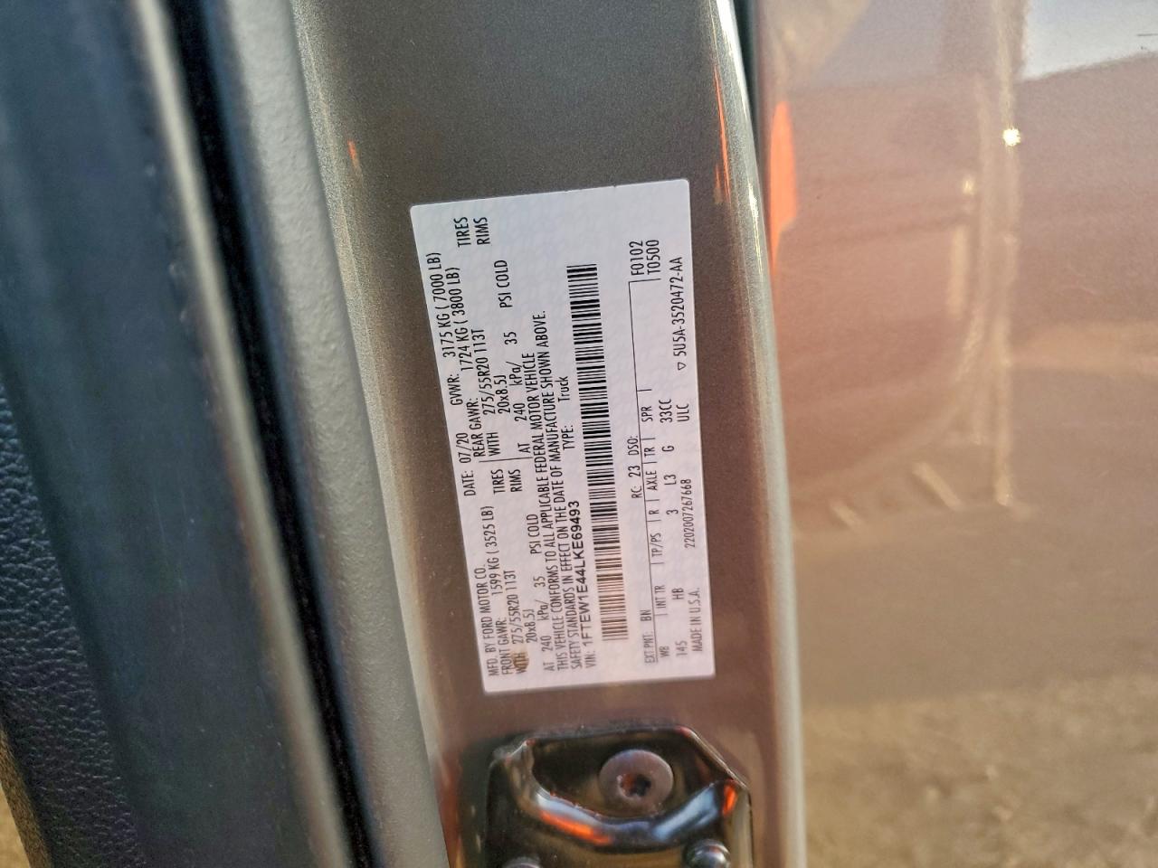 Ford F-150 Supercrew Image 11