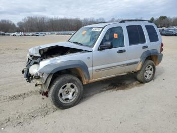  Salvage Jeep Liberty