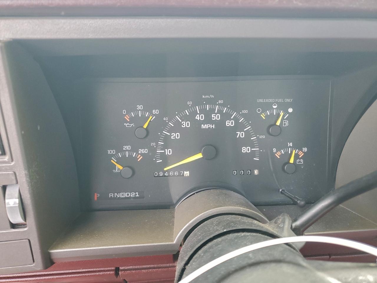 GMC Sierra C1500 Image 3