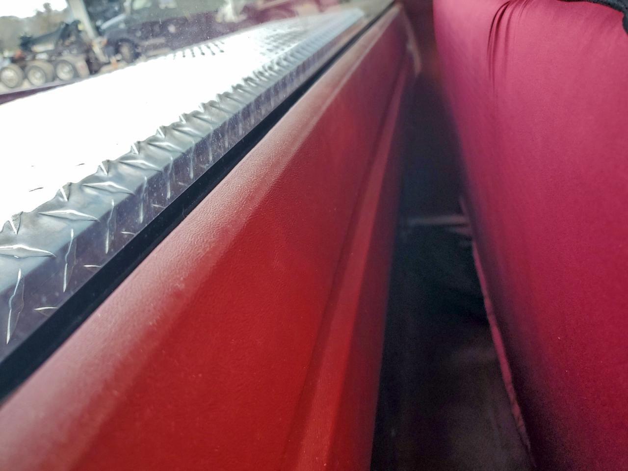 GMC Sierra C1500 Image 4