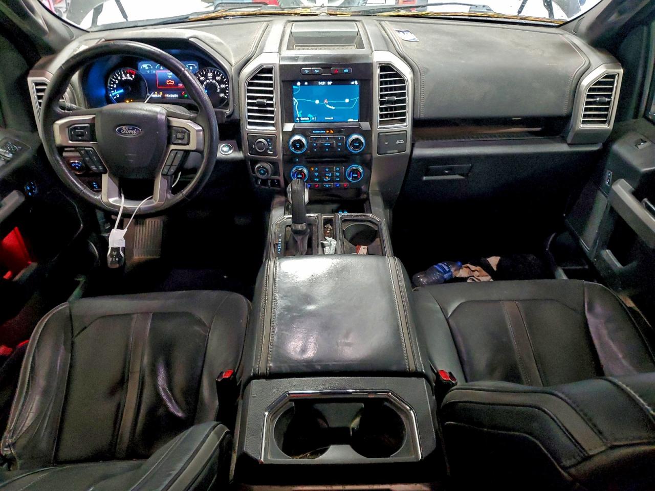 Ford F-150 Supercrew Image 8