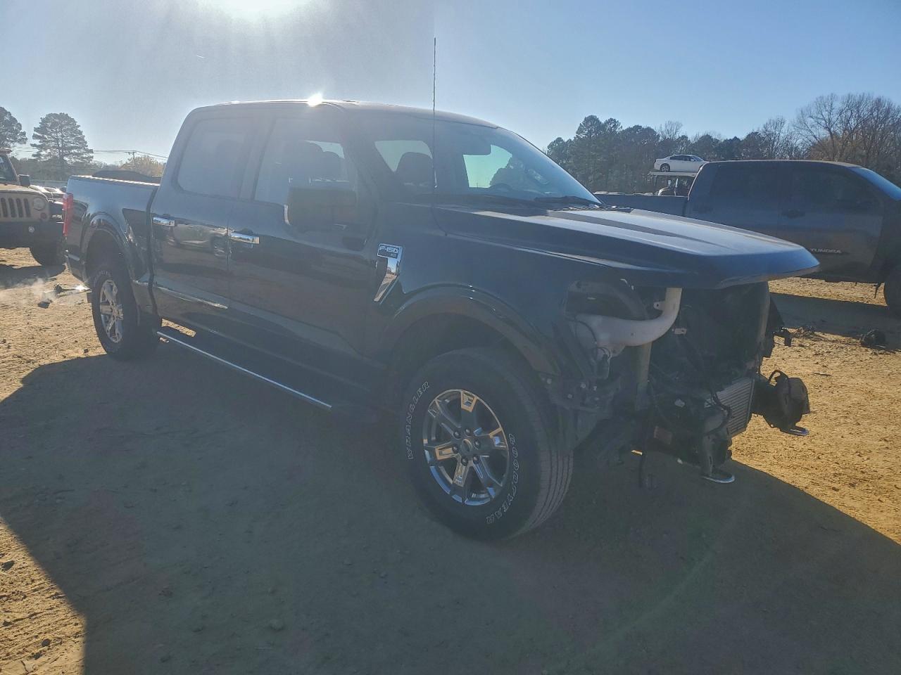 Ford F-150 Supercrew Image 5