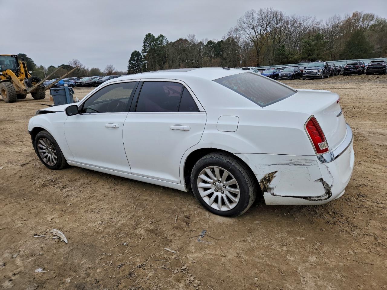 Chrysler 300 Image 2