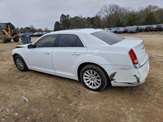 Chrysler 300 Image 2