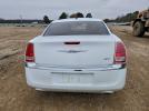 Chrysler 300 Image 8