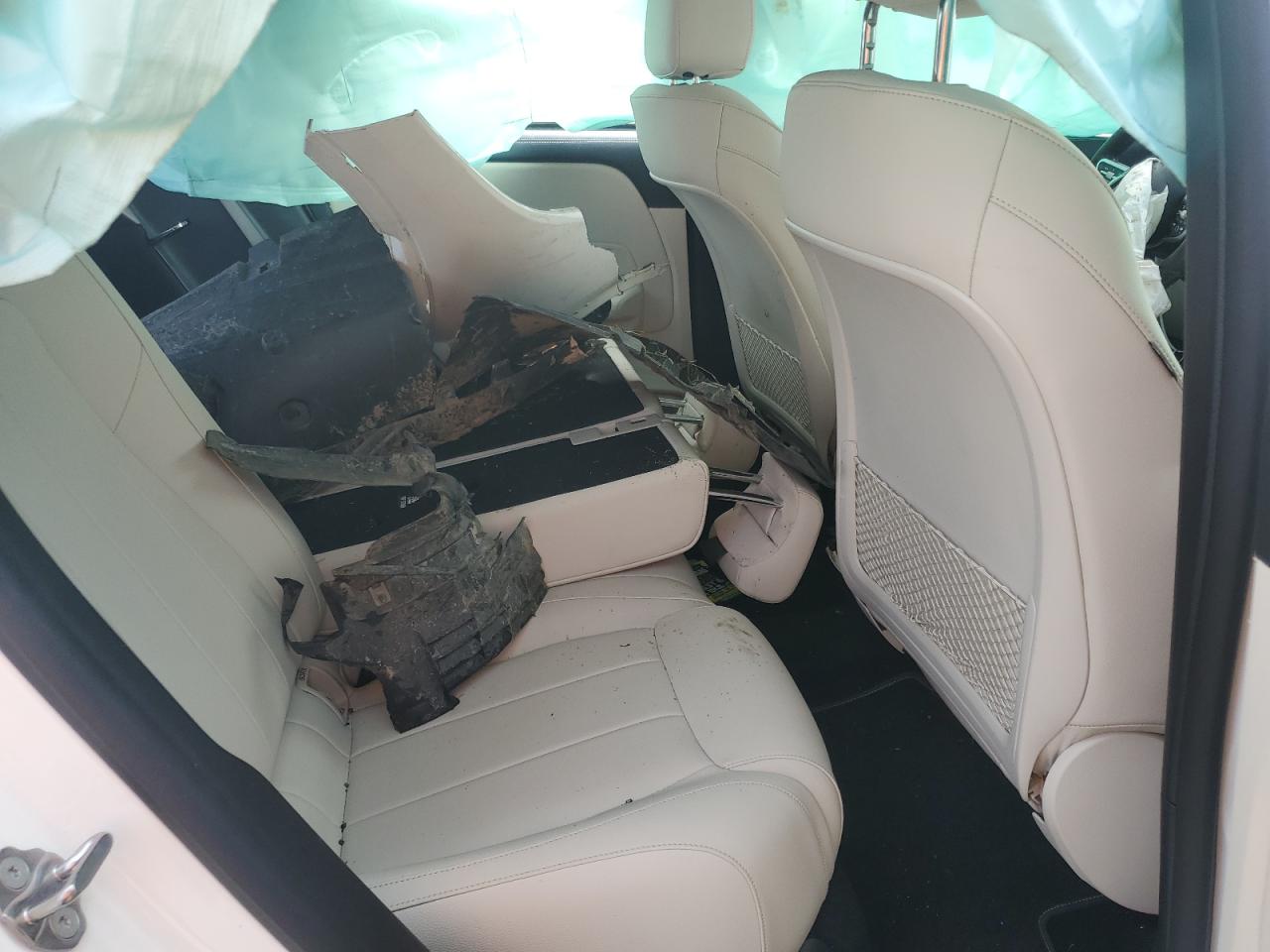 Mercedes-Benz GLA 250 Image 11