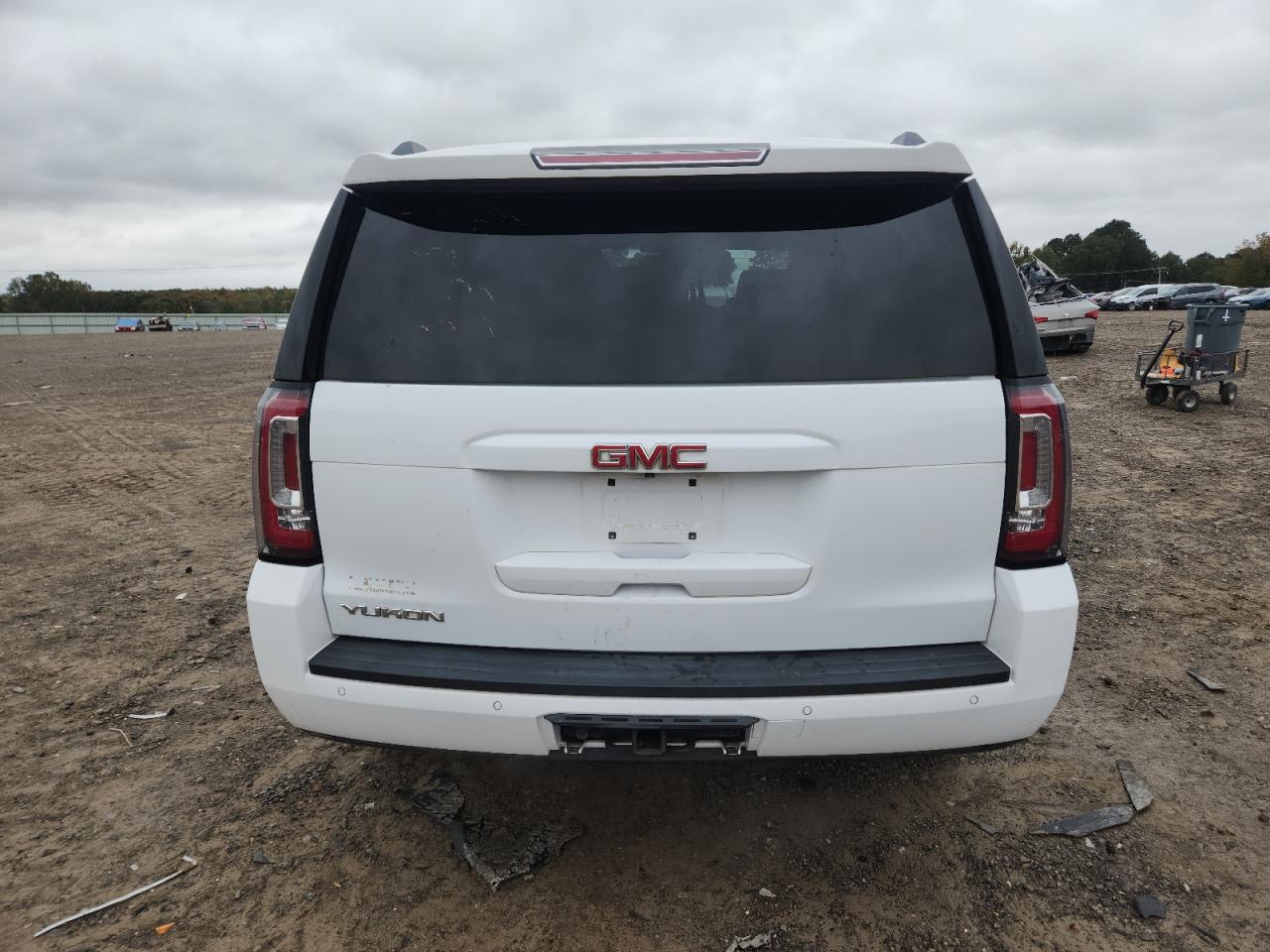 GMC Yukon Slt Image 13