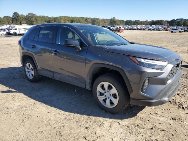 Toyota RAV4 Le Image 3