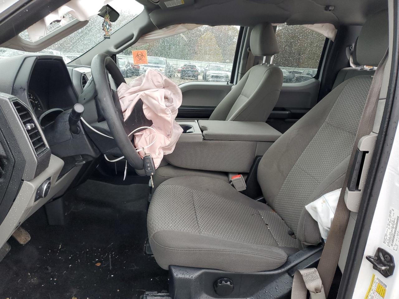 Ford F-150 Super Cab Image 5