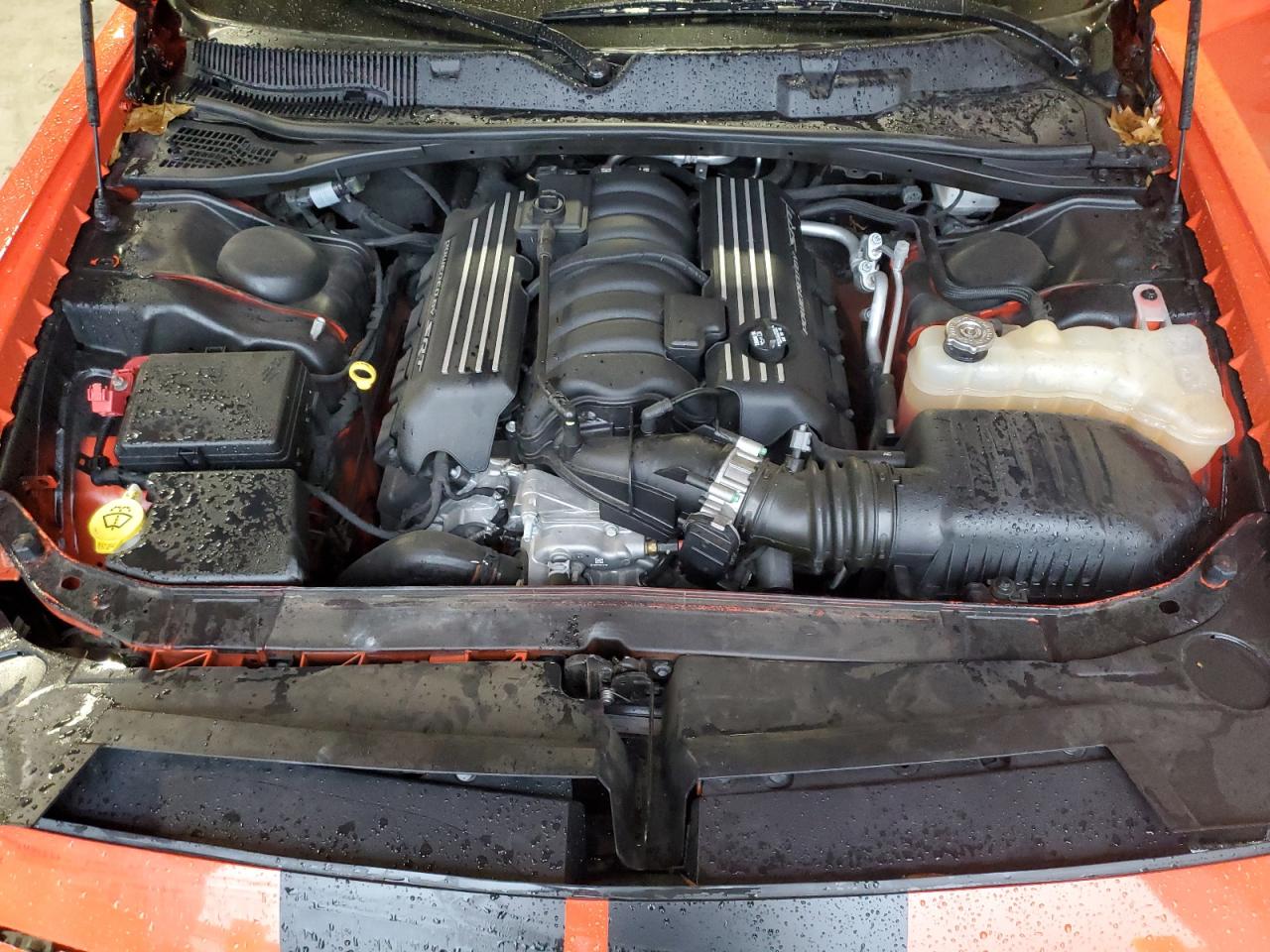 Dodge Challenger R/t Scat Pack Image 12