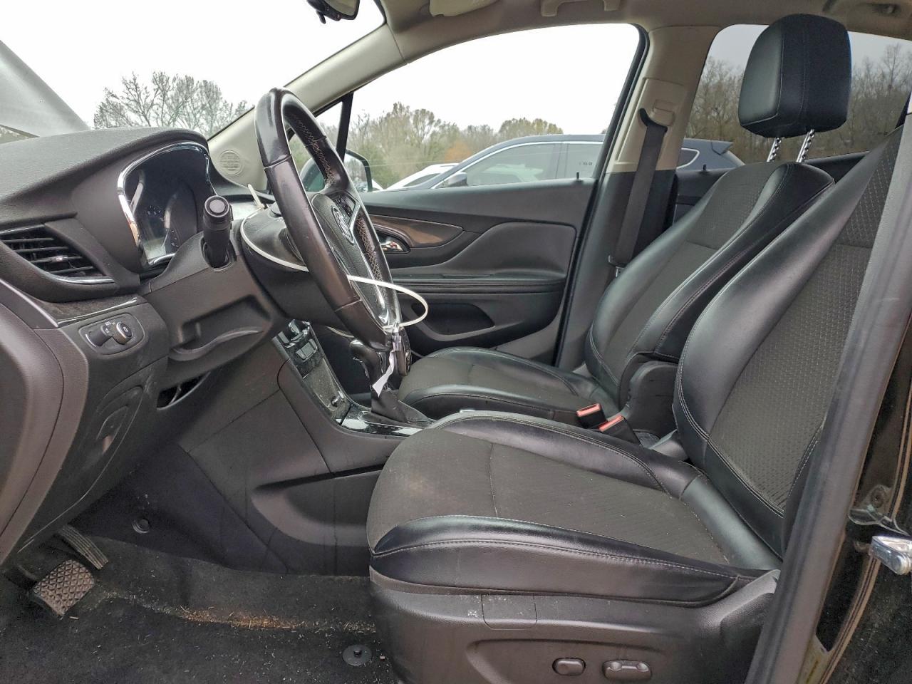 Buick Encore Preferred Image 6