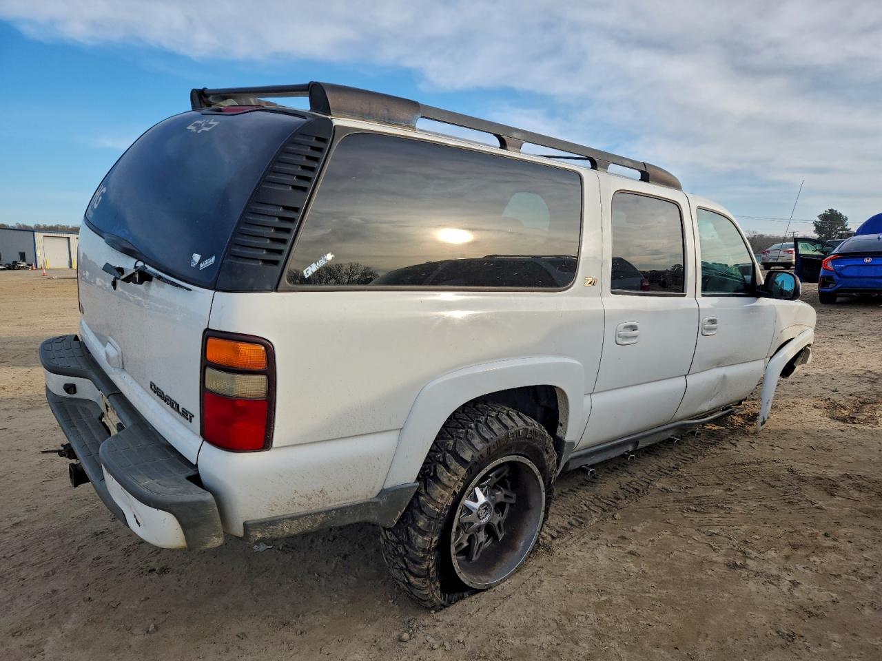 Chevrolet Suburban K1500 Image 10