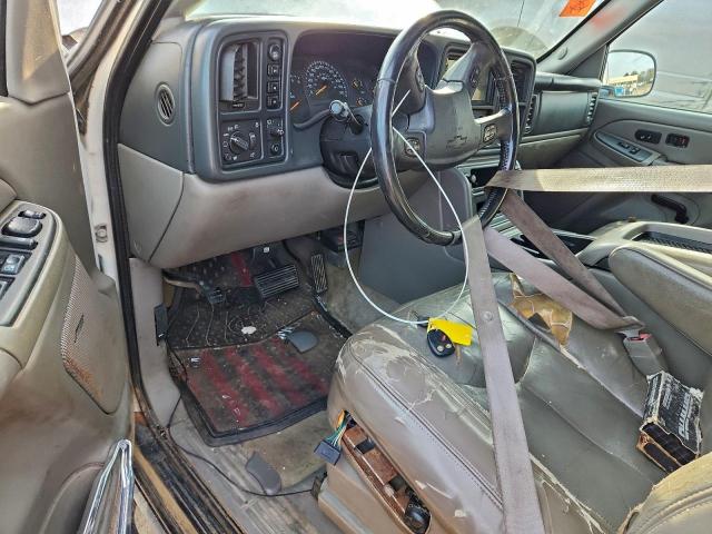 Chevrolet Suburban K1500 Image 12