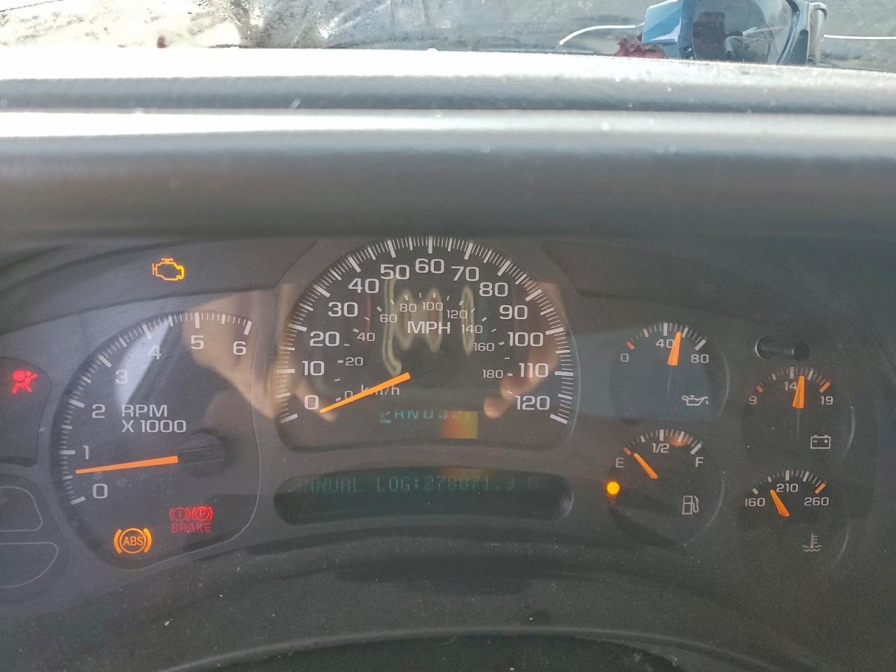 Chevrolet Suburban K1500 Image 6