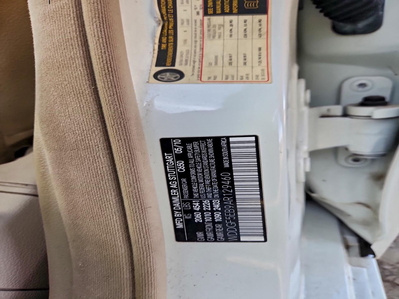 Mercedes-Benz C-Class 300 Image 11