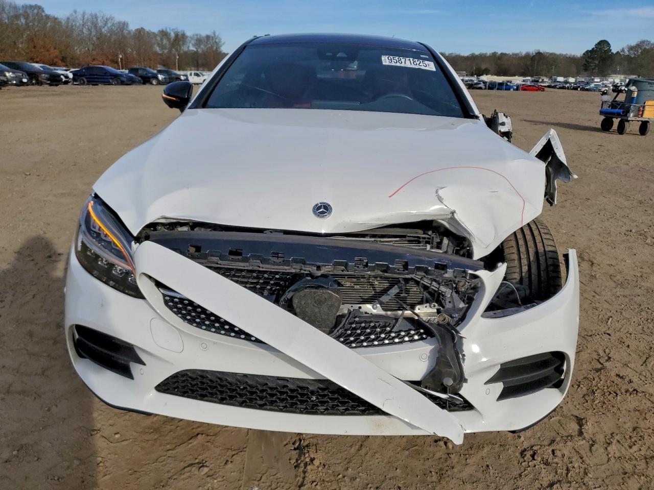 Mercedes-Benz C-Class 300 Image 2