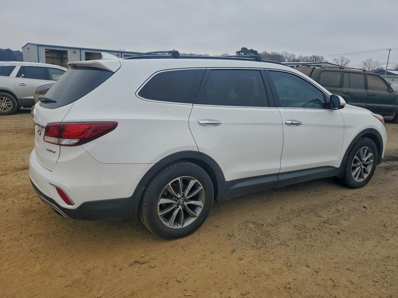 Hyundai SANTA FE Se Image 11