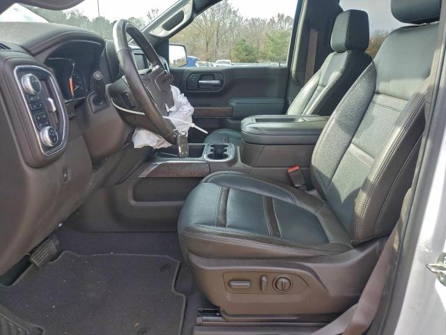 GMC Sierra K1500 Denali Image 6