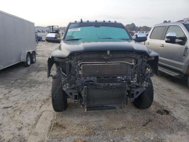 Ram 3500 Laramie Image 8