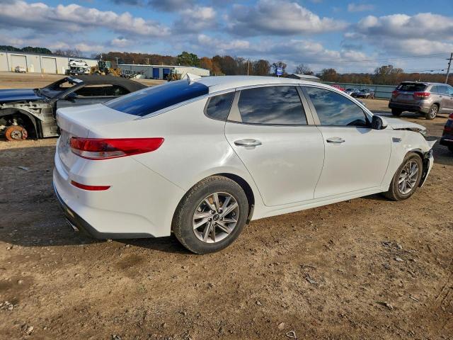 Kia Optima Lx Image 3