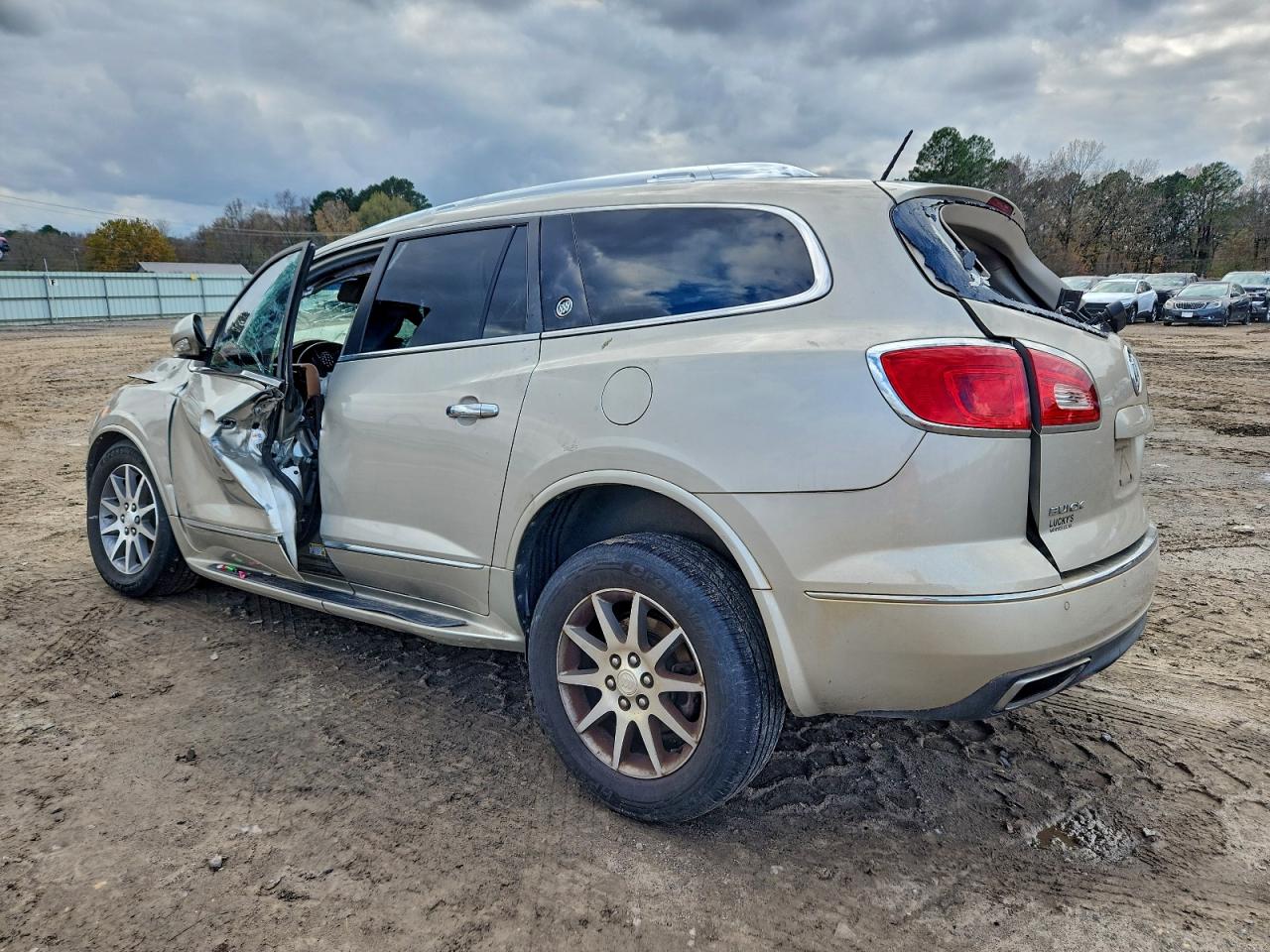 Buick Enclave Image 10