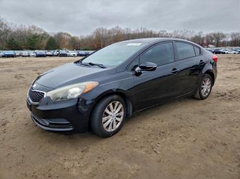 Salvage Kia Forte