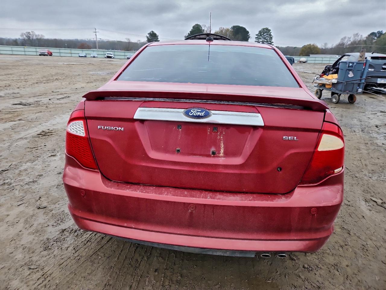 Ford Fusion Sel Image 3