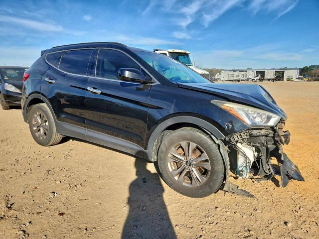 Hyundai SANTA FE Image 6