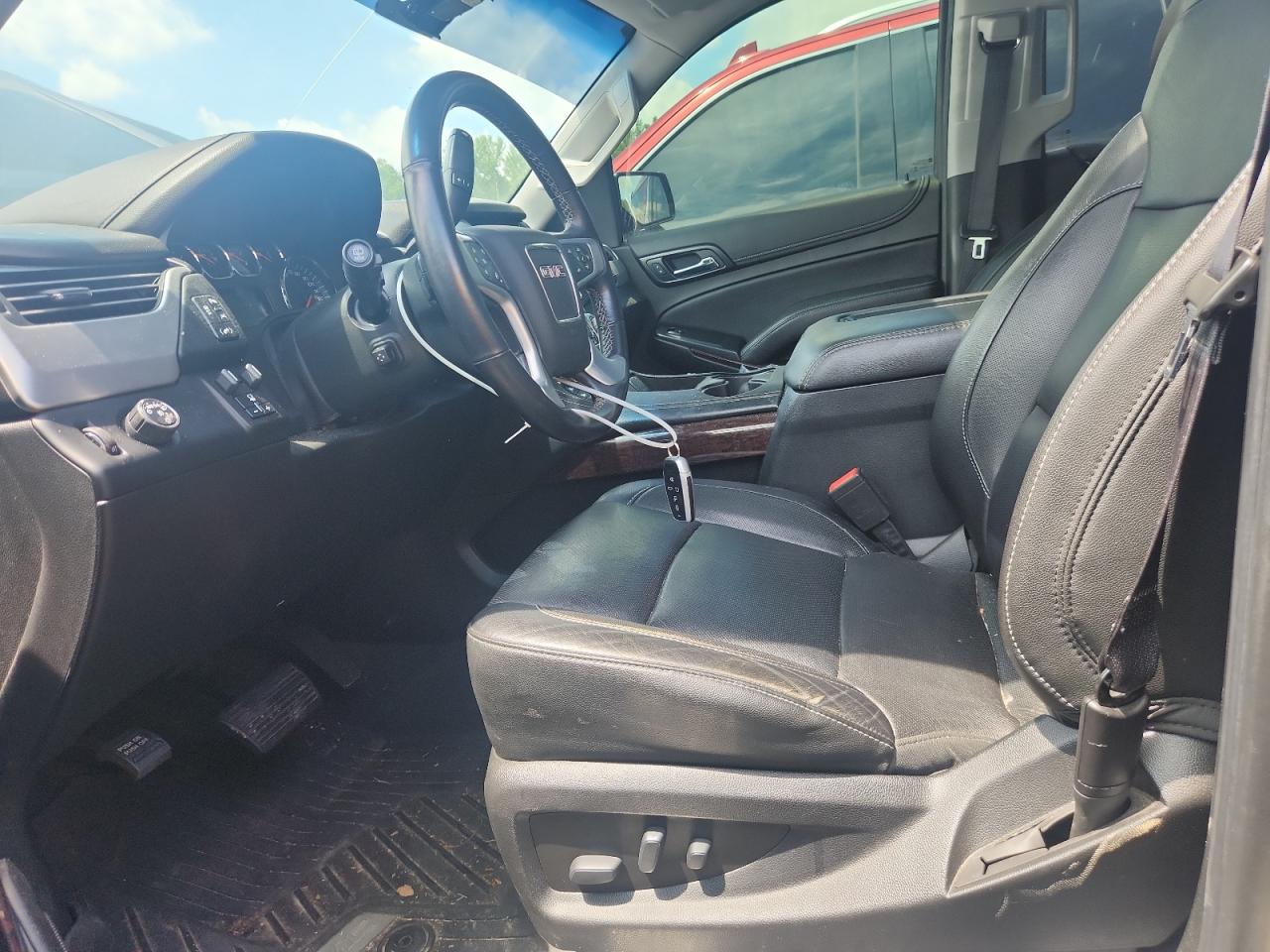 GMC Yukon Slt Image 13