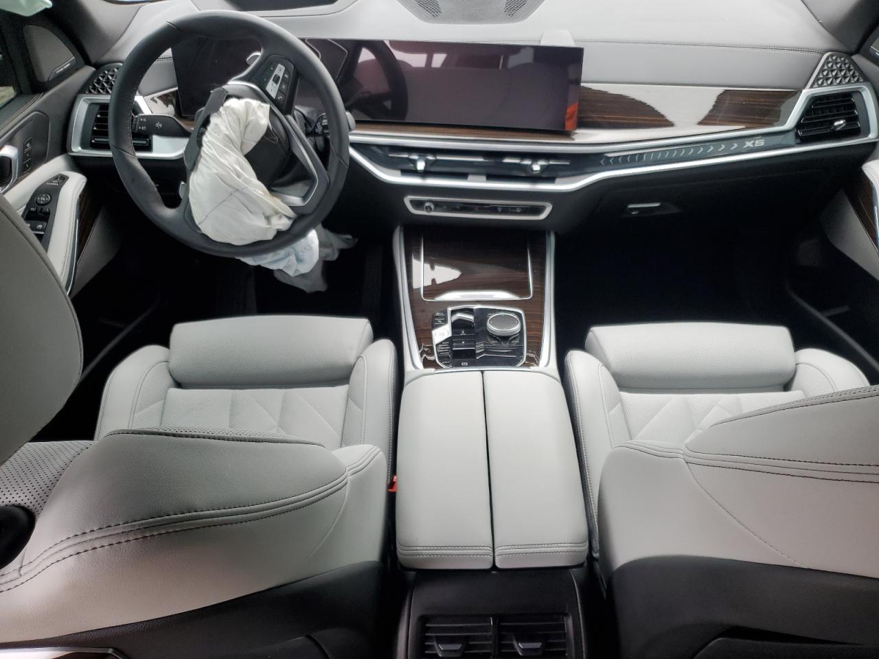 BMW X Series Sdrive 40i Image 6