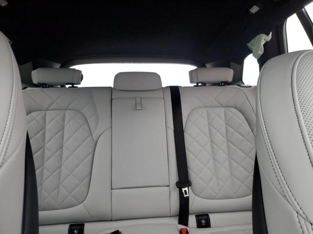 BMW X Series Sdrive 40i Image 12