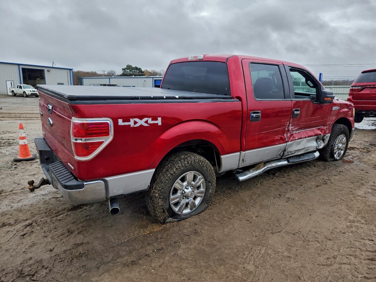 Ford F-150 Supercrew Image 12