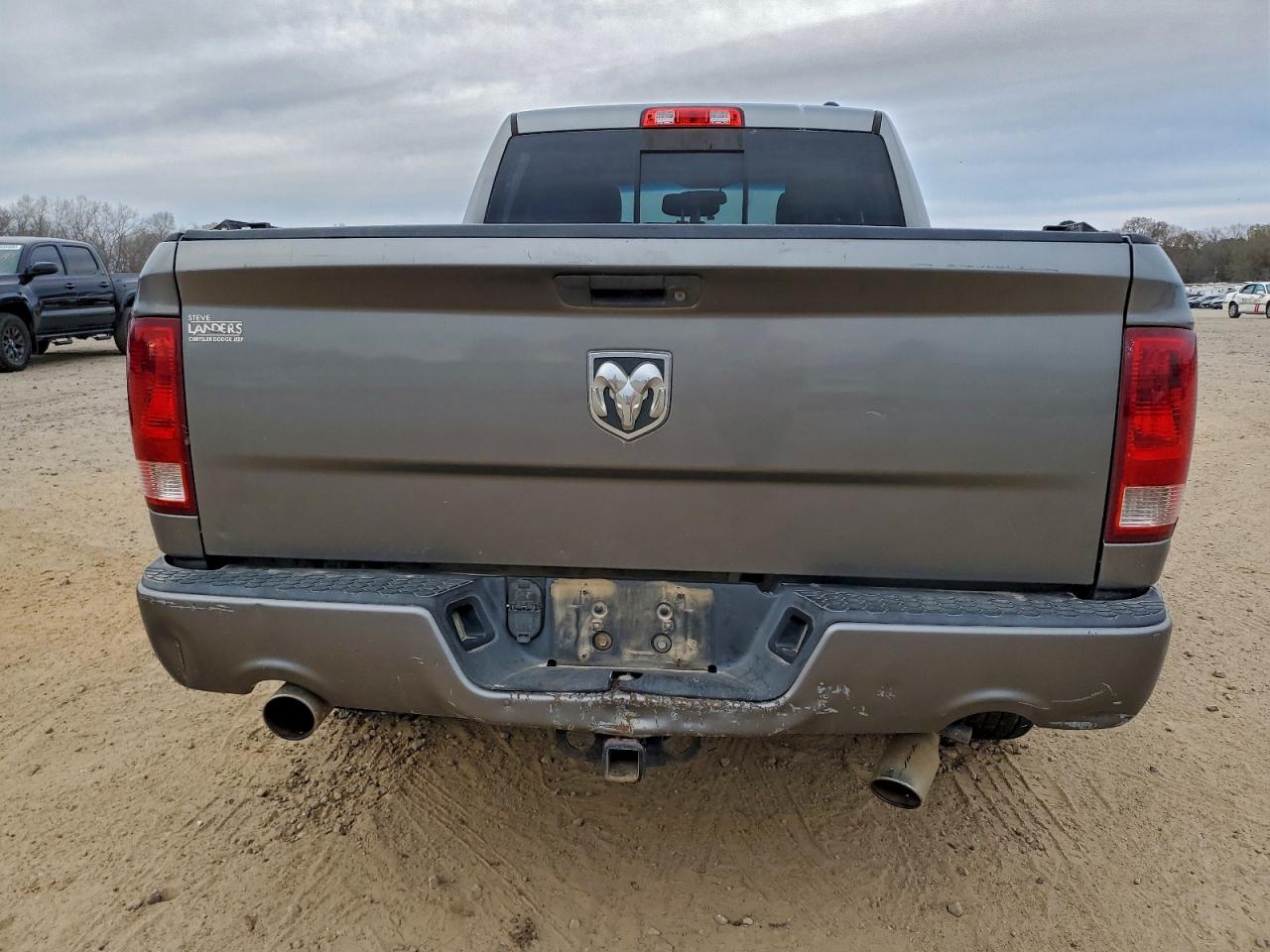 Dodge Ram 1500 Image 9