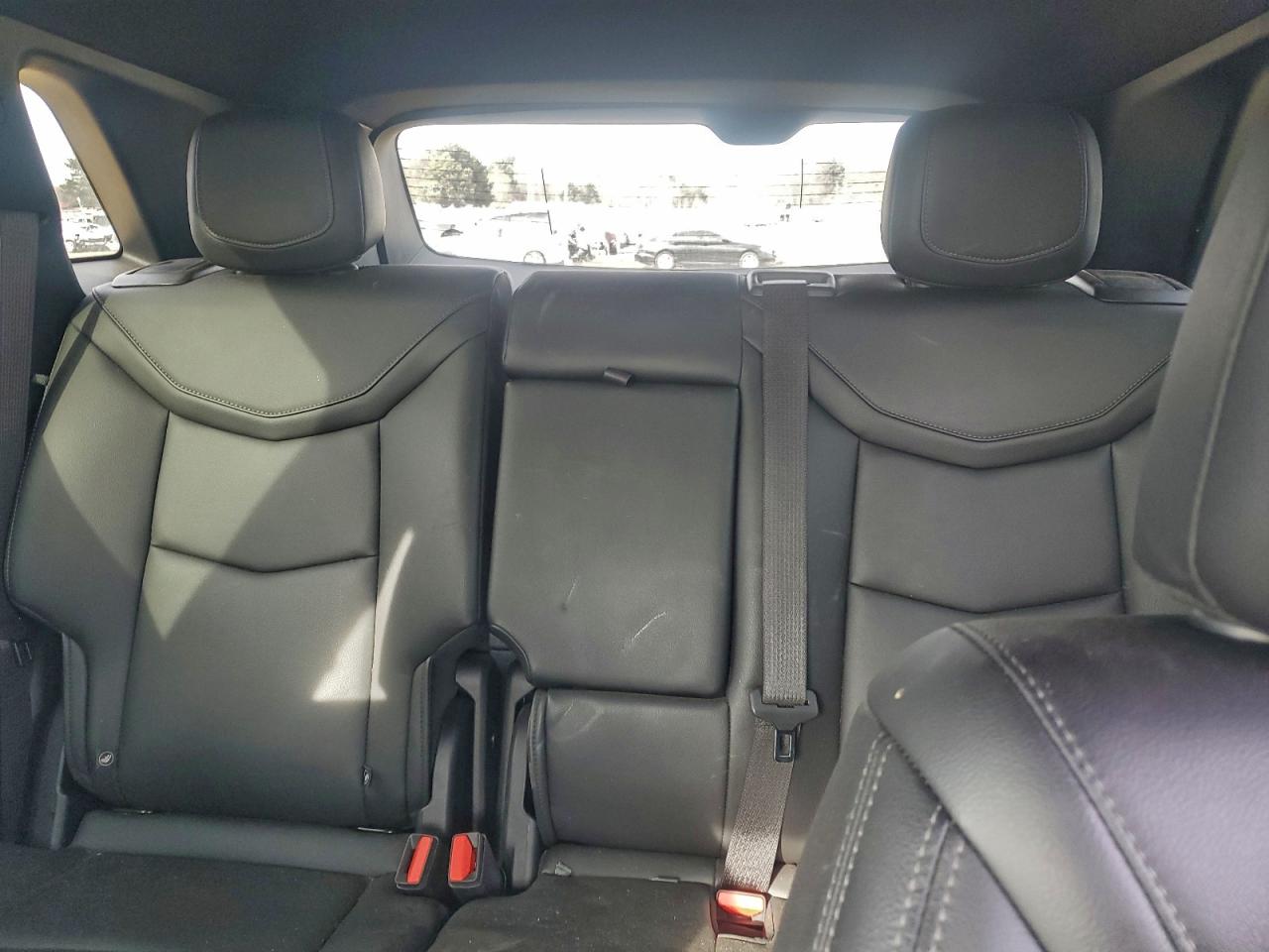 Cadillac XT5 Luxury Image 5