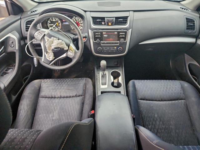 Nissan Altima 2.5 Image 11
