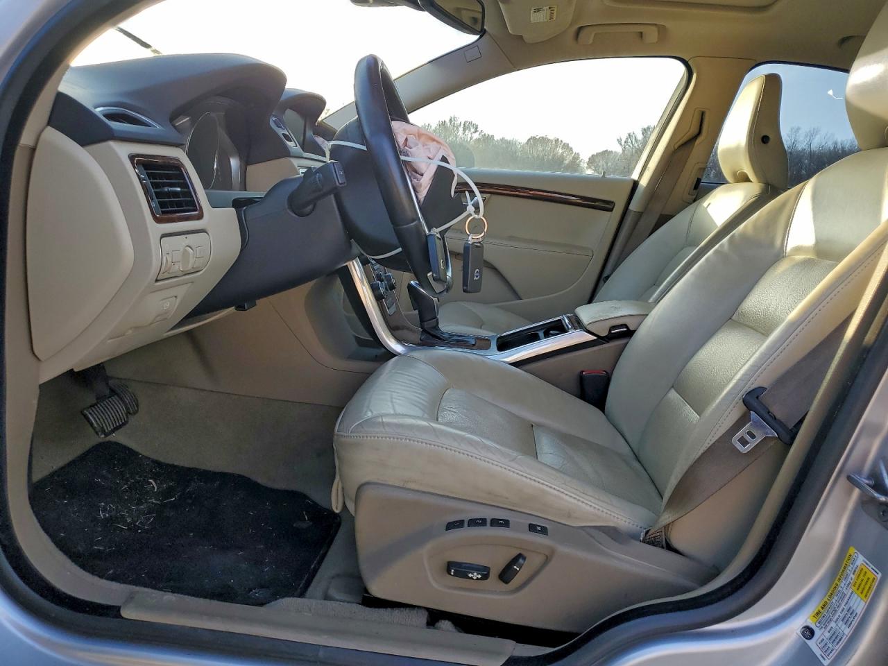 Volvo S80 Premier+ Image 7