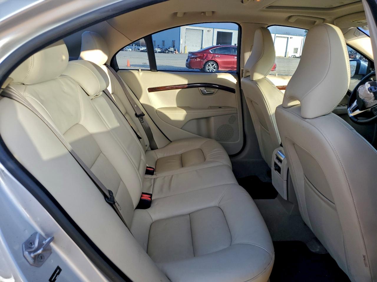 Volvo S80 Premier+ Image 3