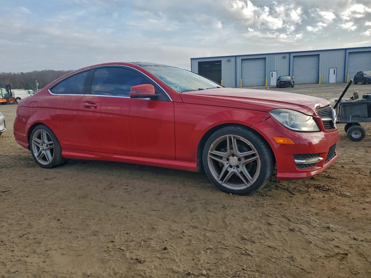 Mercedes-Benz C-Class 250 Image 2