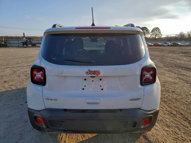 Jeep Renegade Latitude Image 11