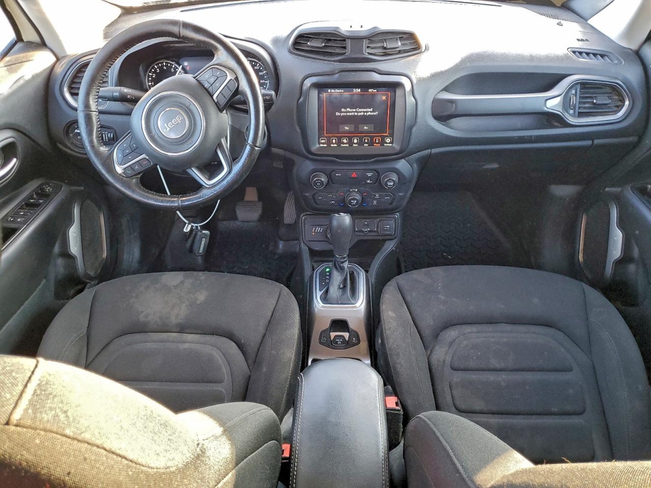 Jeep Renegade Latitude Image 10