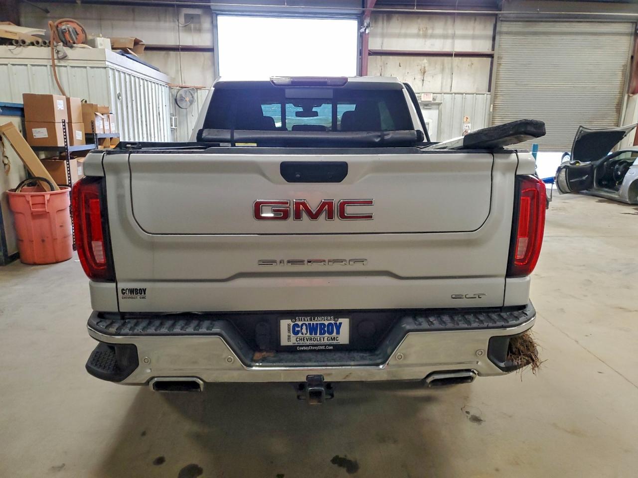 GMC Sierra K1500 Slt Image 4